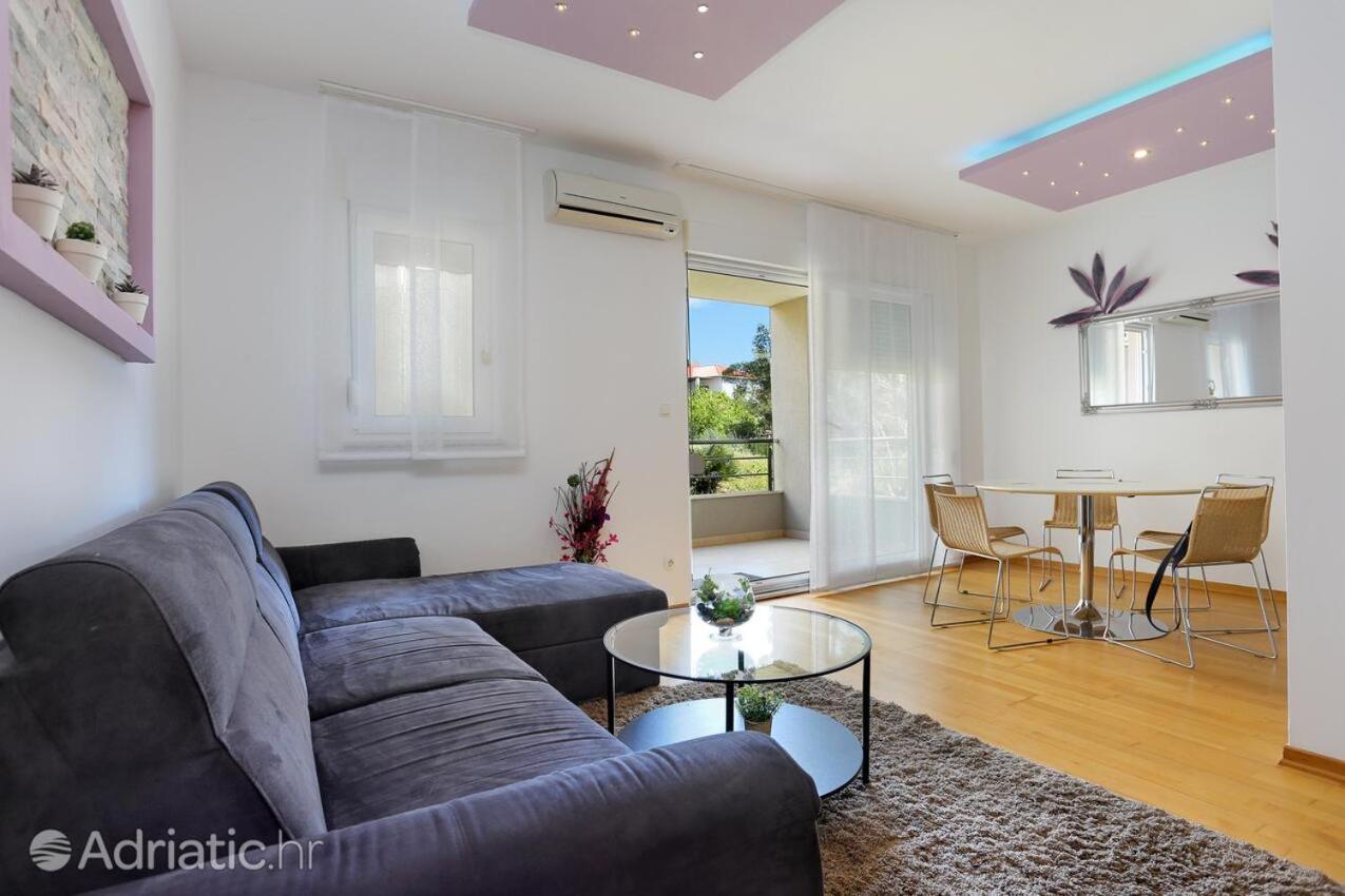 Deluxe Apartment Bagaric Trogir Exterior photo